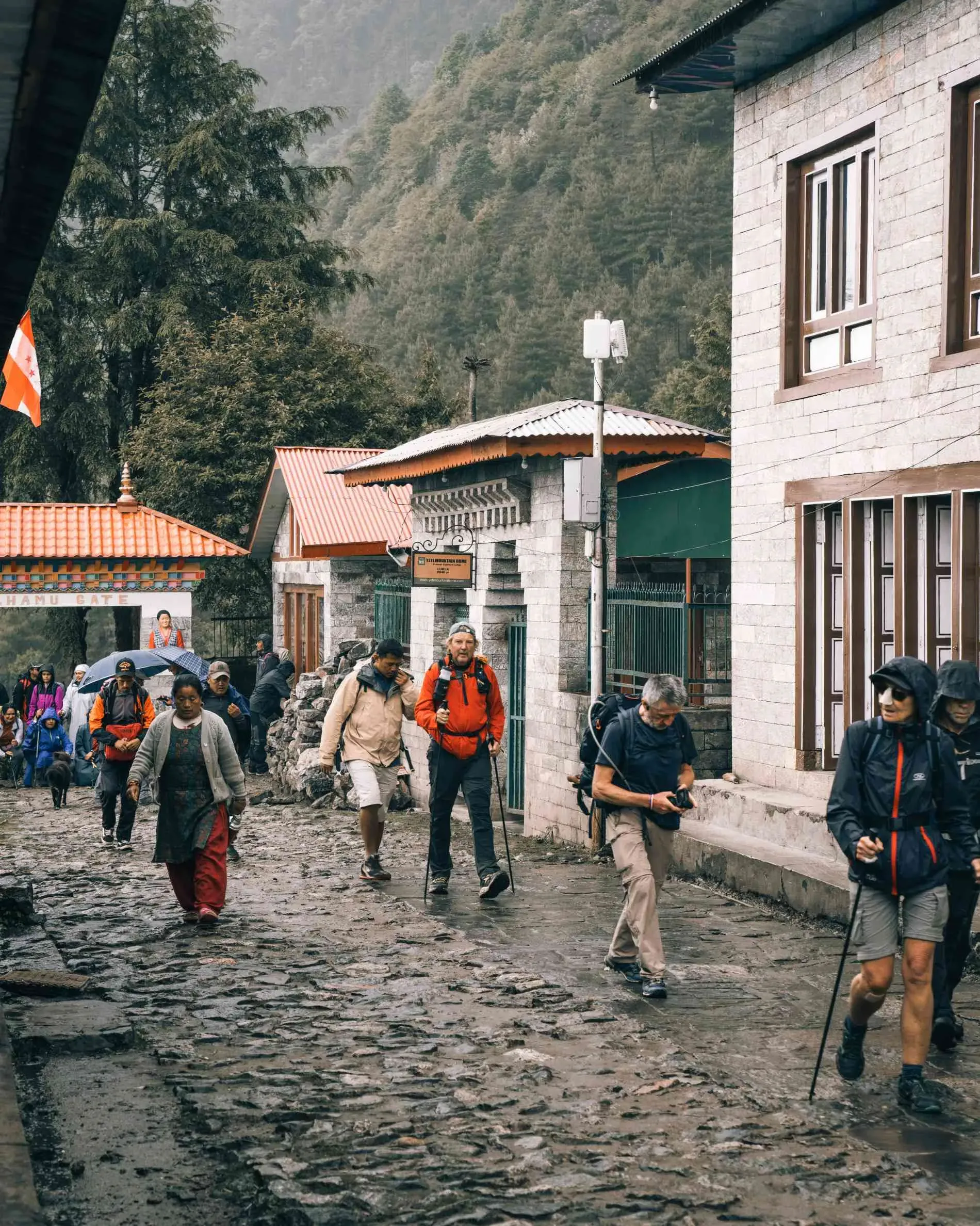 lukla-bazaar-1-1_1785251286.webp